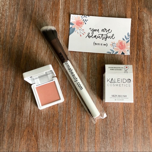 firma beauty/Kaleido cosmetics Other - 🌿3xHP🌿firma beauty ANGLED Brush/Kaleido Blush